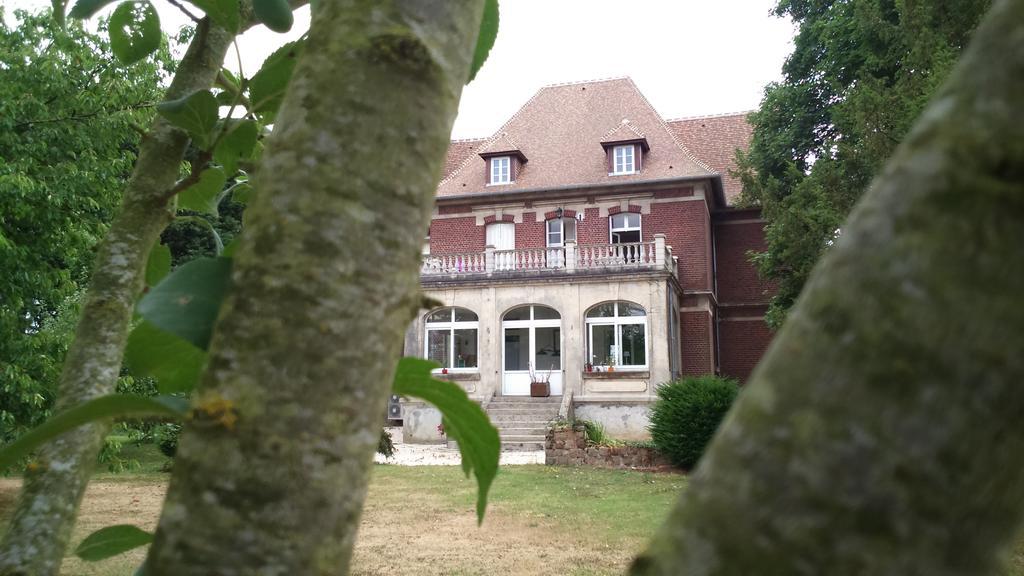 Le Manoir De Crisolles Bed & Breakfast エクステリア 写真